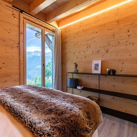 In Les Masses With Terrace * Agettes