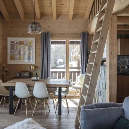 In Les Masses With Terrace * Agettes