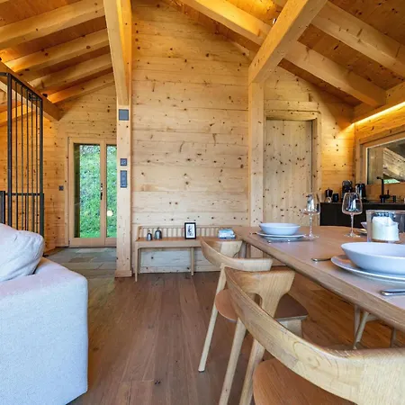 Alpesi faház In Les Masses With Terrace Agettes